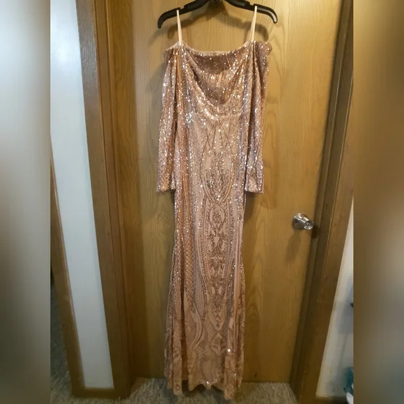 windsor gold prom dress Aleta 1457 Long Prom Dress– PromGirl main image 1